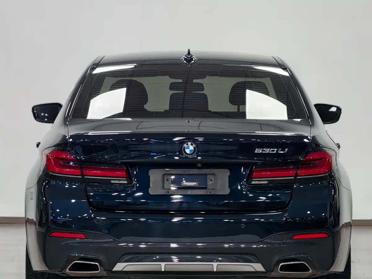BMW 5 Series 2022 525Li M Sport Package фото 5