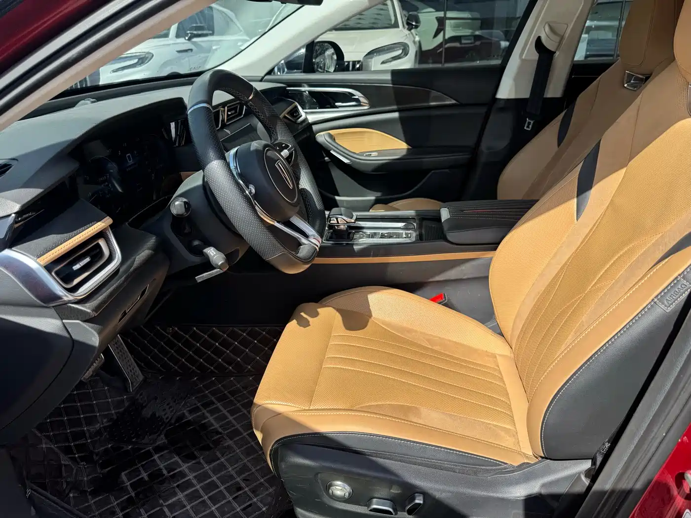 Hongqi H6 2024 Model 2.0T Ultimate Edition фото 8