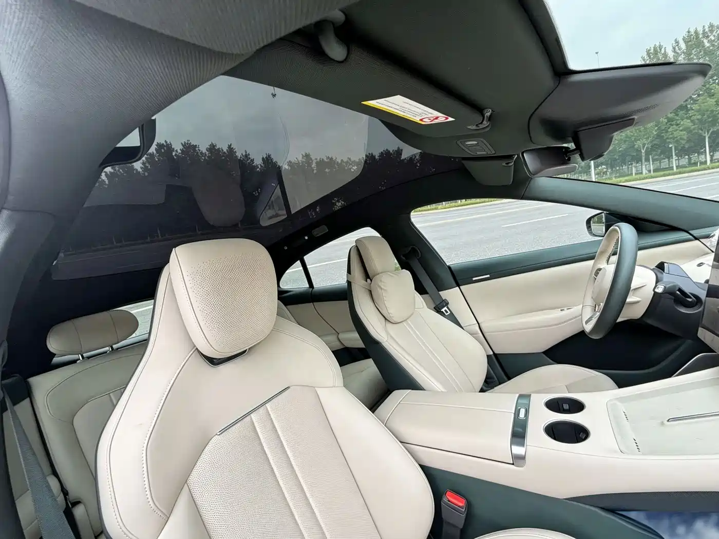 Xiaomi Auto Xiaomi YU7 2025 Extended Range RWD Edition фото 11