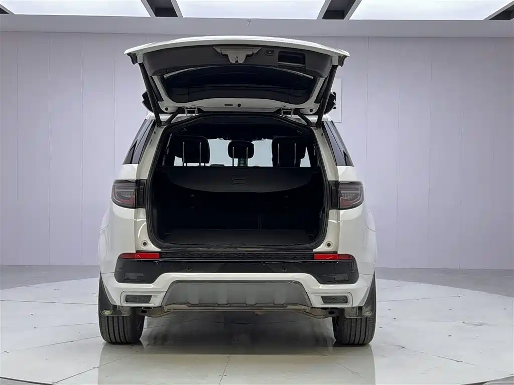 Land Rover Discovery Sport 2020 249PS R-Dynamic Performance фото 13