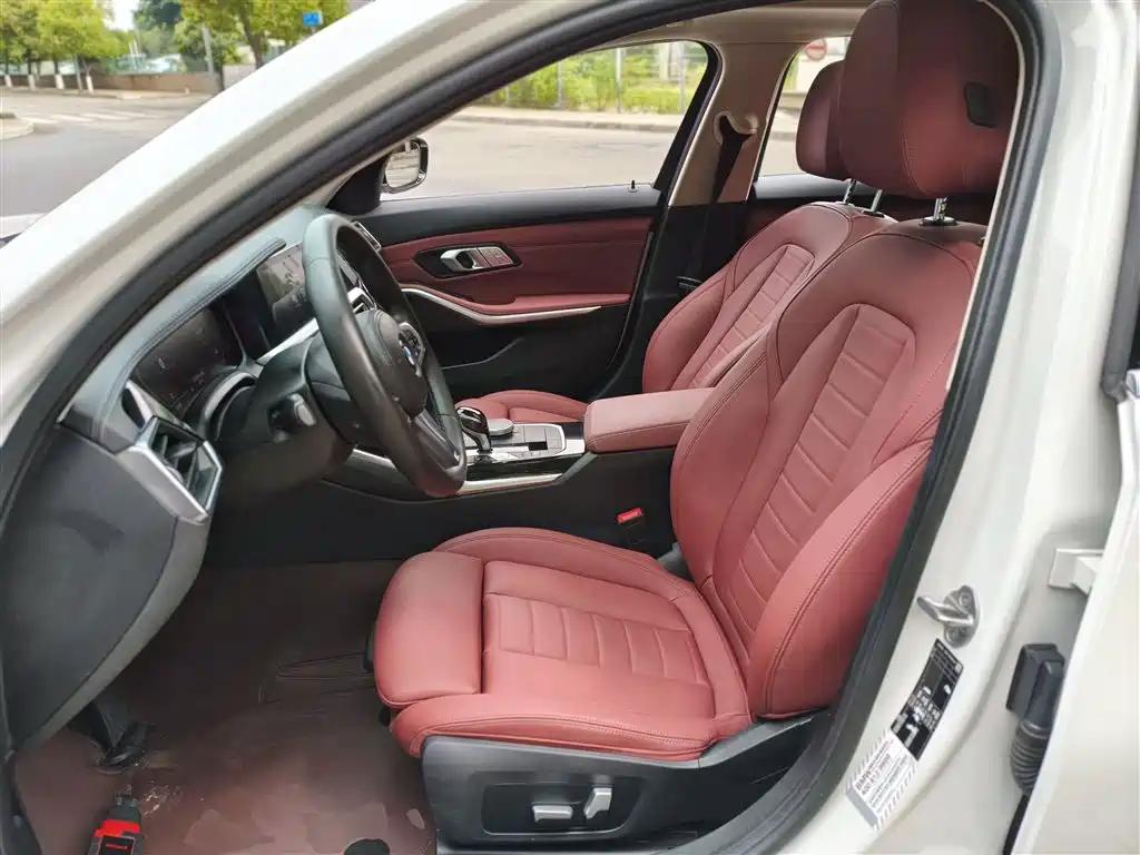 BMW 3 Series 2022 320Li M Sport Package фото 15