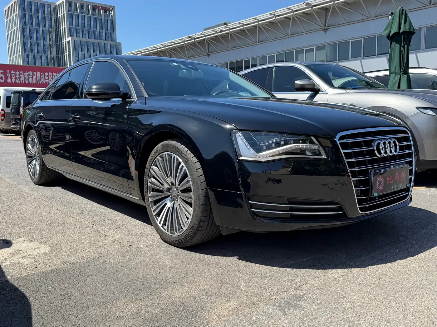 Audi A8 2011 A8L 3.0 TFSI quattro Comfort (213kW) фото 3