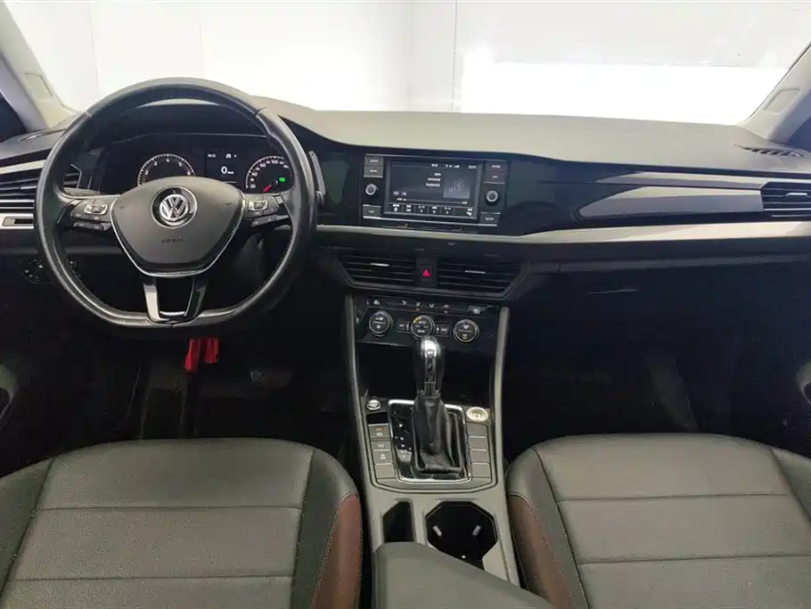Volkswagen Bora 2019 Facelift 1.5L Automatic Elite China VI фото 12
