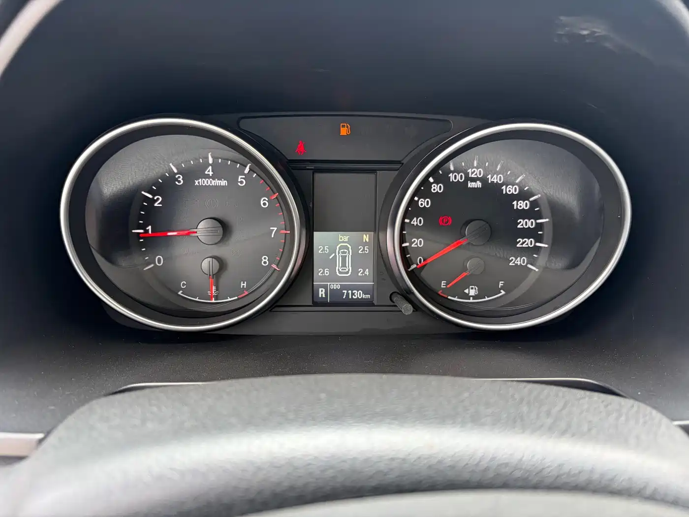 Haval M6 2024 2023 PLUS 1.5T DCT Luxury Smart Connect
