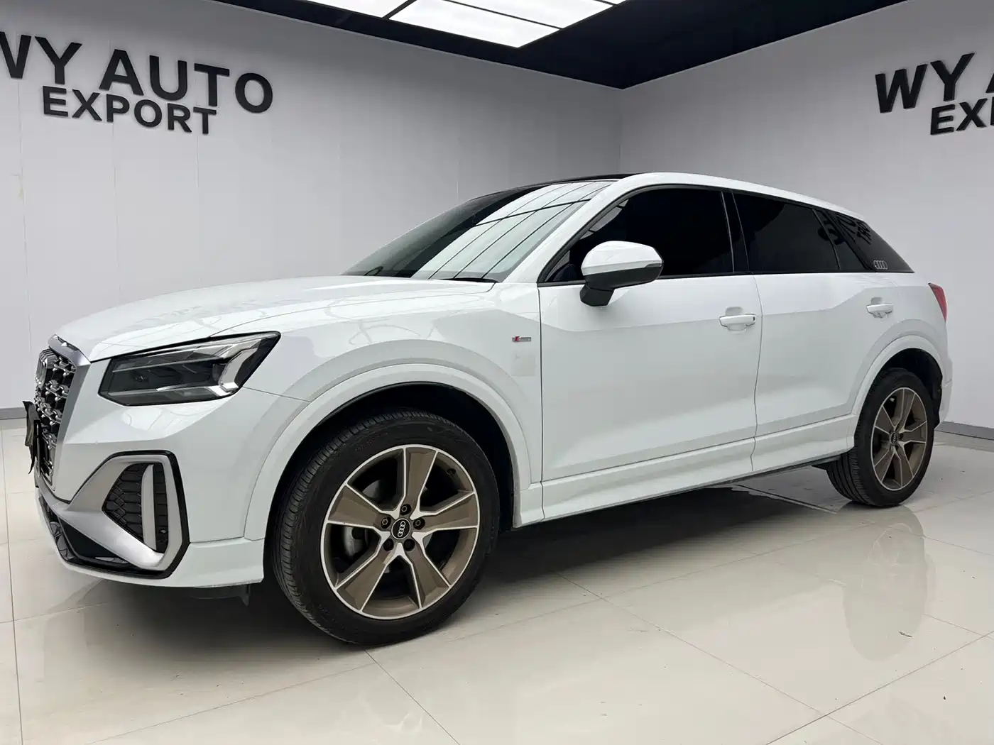 Audi Q2L 2022 35 TFSI Fashion Dynamic