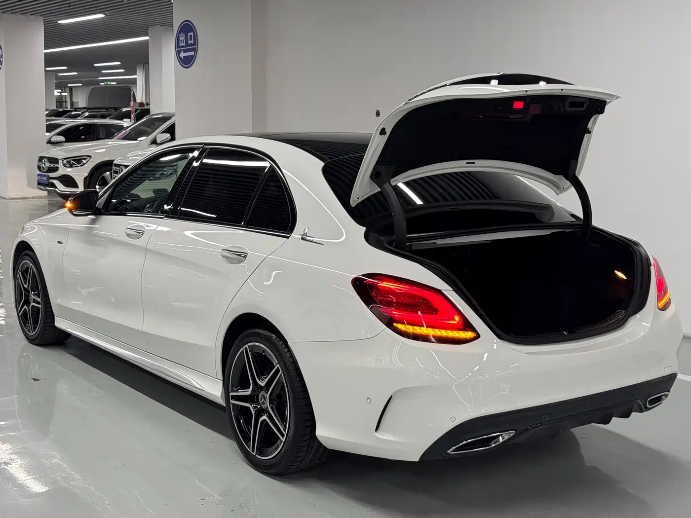 Mercedes-Benz C-Class 2021 C 260 L Sport Edition фото 20