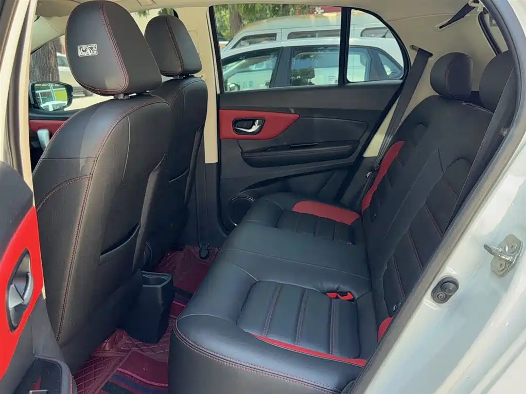 Haval H1 2015 1.5L AMT Luxury фото 13
