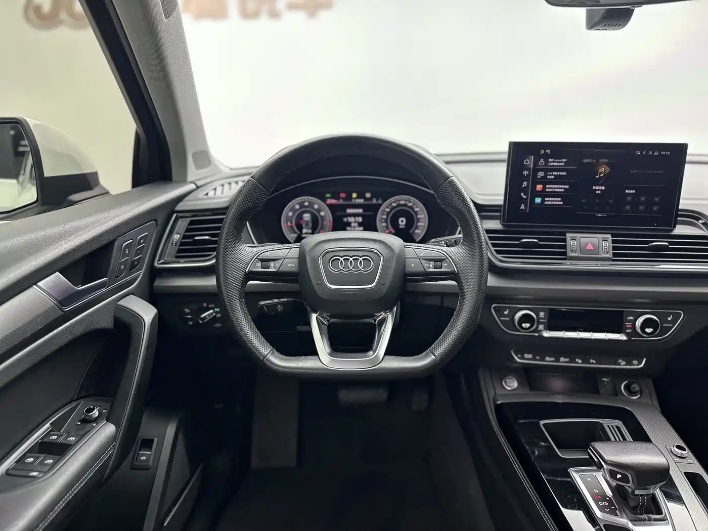 Audi Q5L 2022 45T Luxury Dynamic фото 9