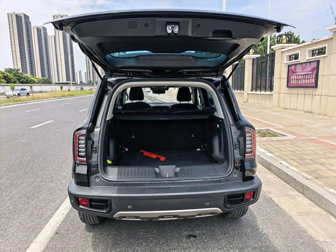 Haval Big Dog 2021 Facelift 1.5T DCT FWD Ma Quan-Wang Cai Edition фото 11