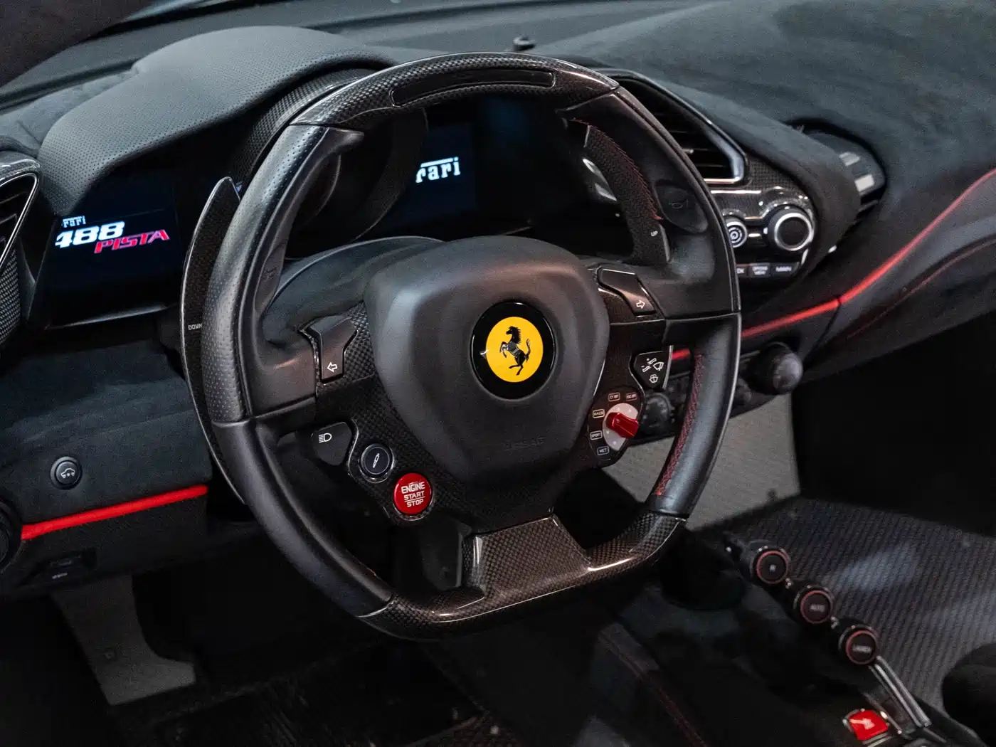 Ferrari 488 2019 2018 488 Pista