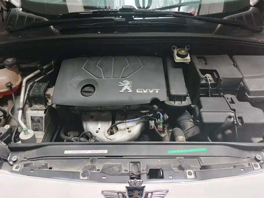 Peugeot 308 2013 Model 1.6L Automatic Superior Style фото 10