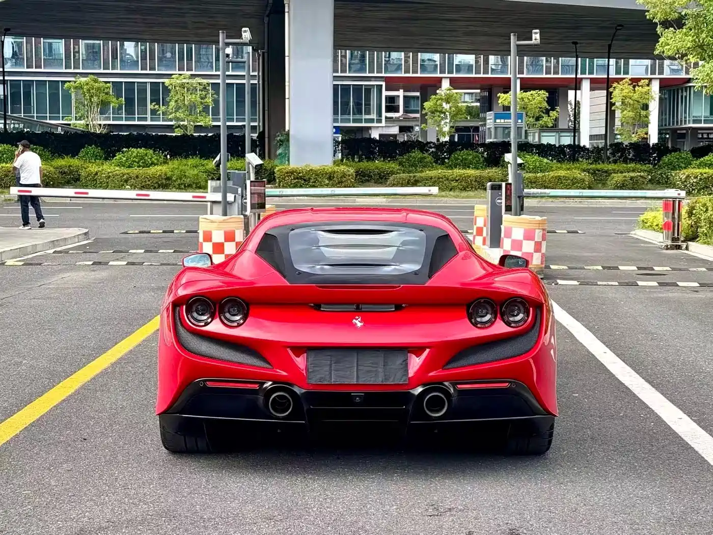 Ferrari F8 2020 2019 Tributo 3.9T V8