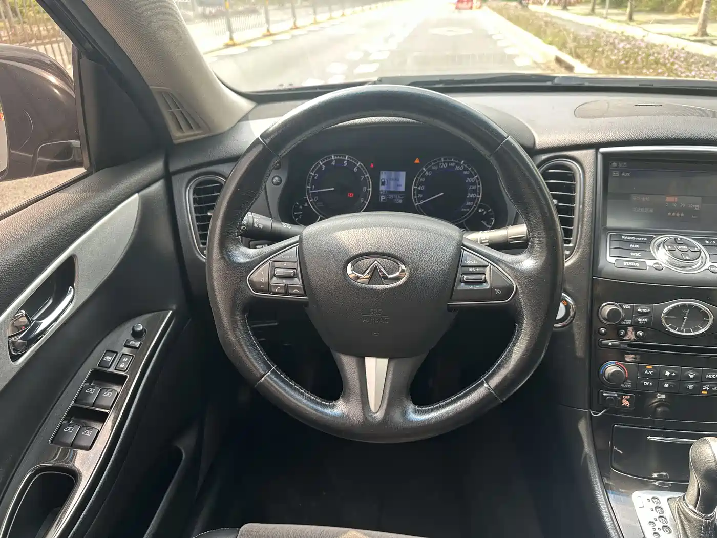 Infiniti QX50 2016 2015 2.5L Comfort Edition