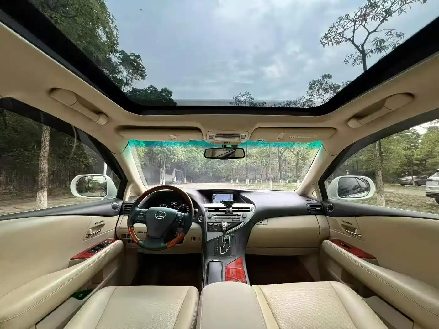 Lexus RX Classic 2009 Model 350 Luxury Edition фото 6