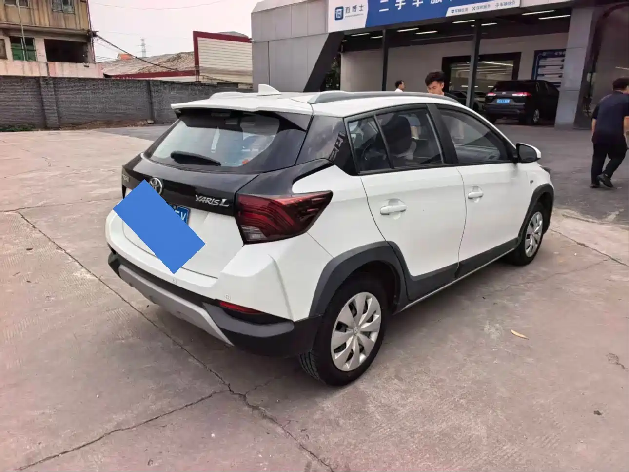TOYOTA YARIS L ZHIXUAN