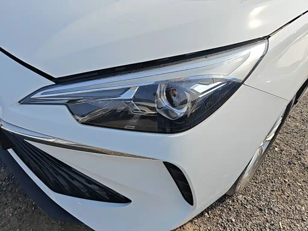 Roewe i5 2025 2023 1.5L CVT Luxury Edition