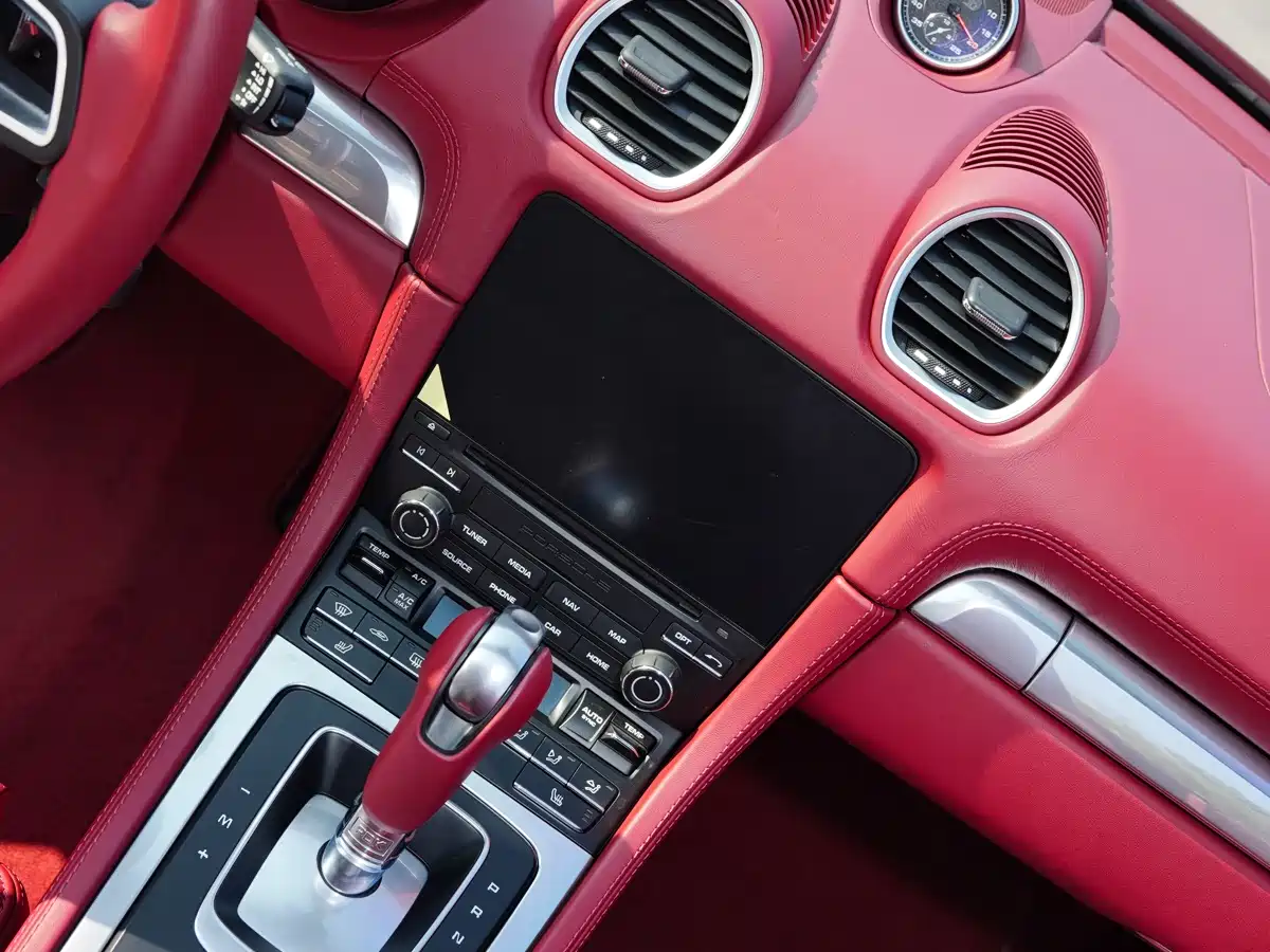 Porsche 718 2022 Boxster 2.0T фото 5
