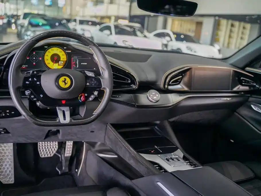 Ferrari Purosangue 2025 2023 6.5L V12