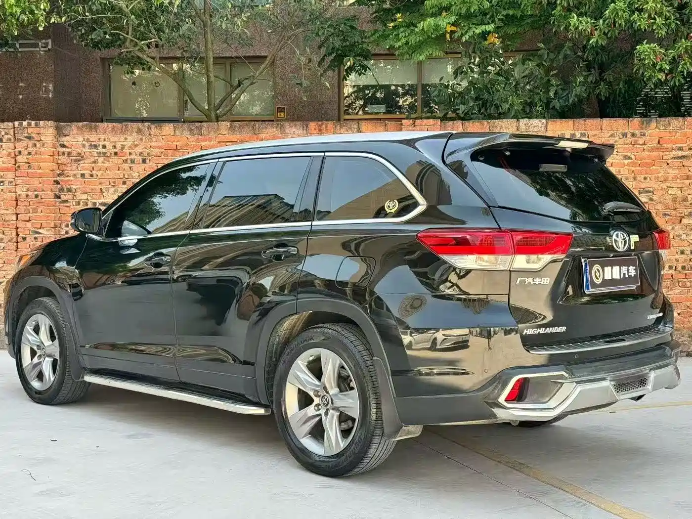 Toyota Highlander 2015 2.0T AWD Luxury Edition 7-seater фото 7
