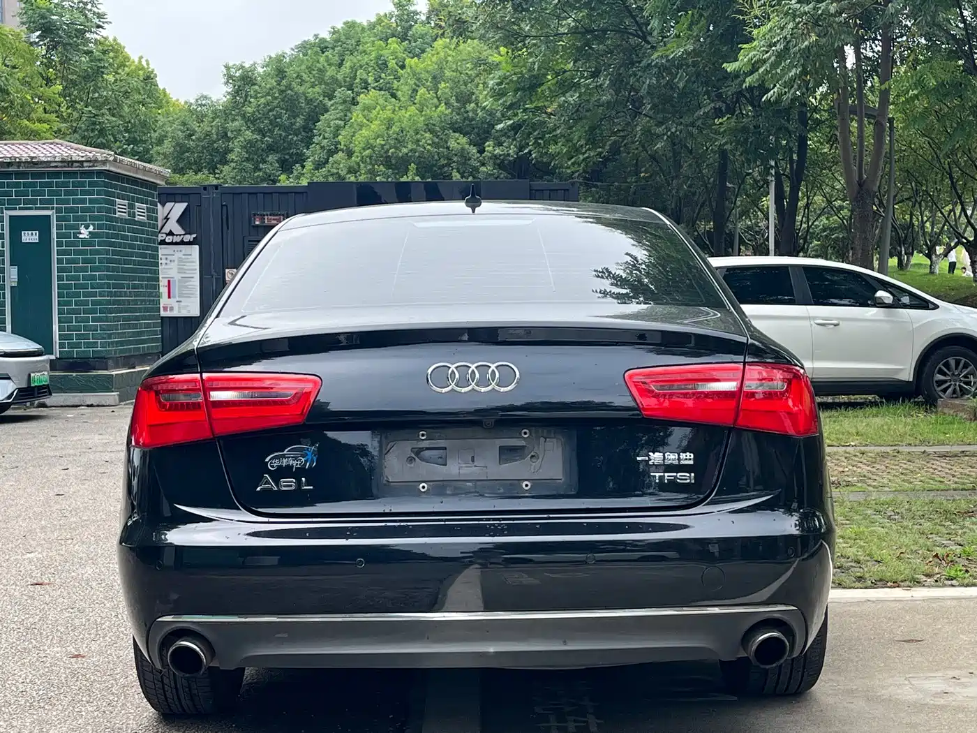 Photo 6 - Audi A6L