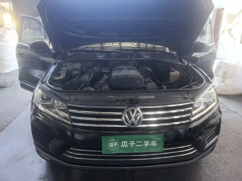 Volkswagen Touareg 2017 2017 3.0TSI Explorer Edition