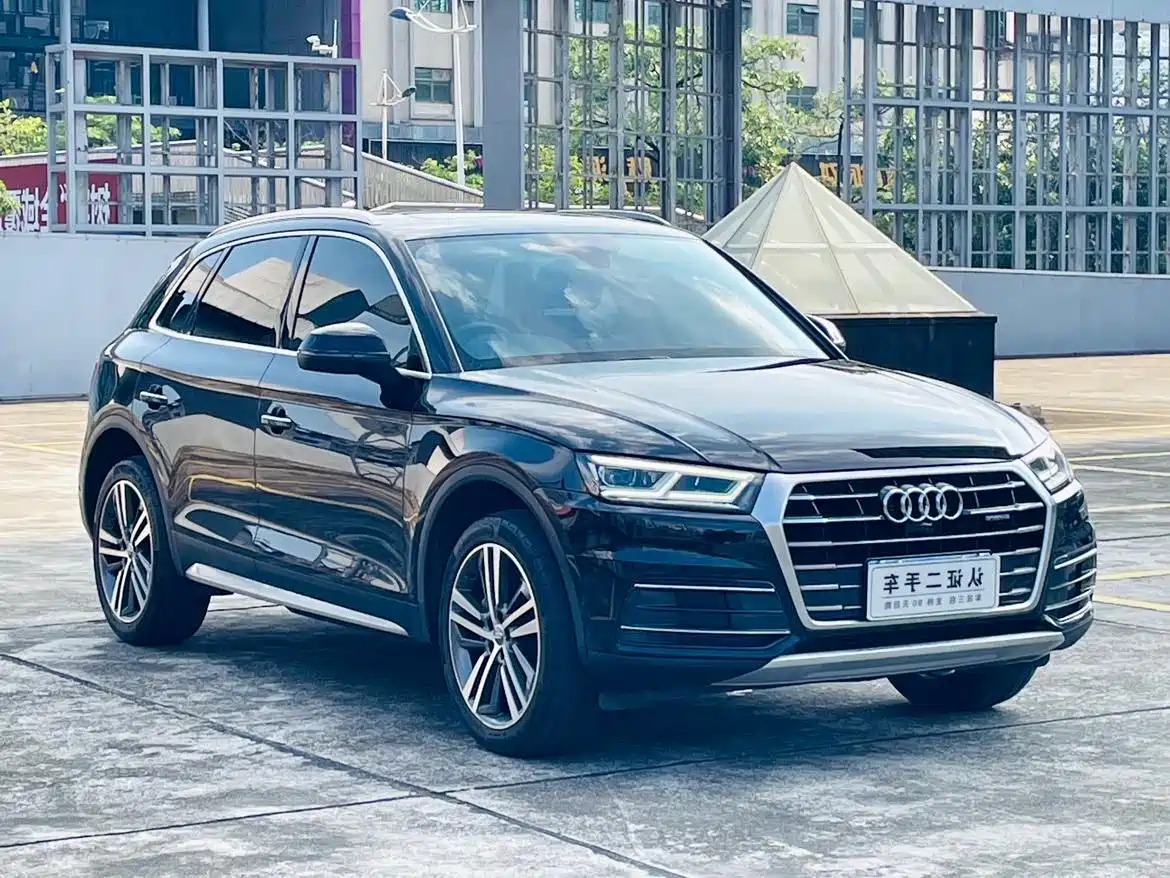 Audi Q5L 2020 45 TFSI Premium Elegance фото 2