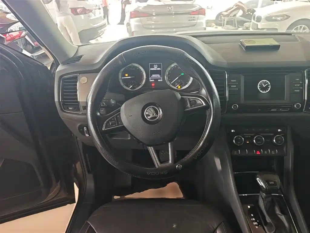 Škoda Kodiaq 2017 TSI330 5-seater 2WD Comfort Edition фото 11