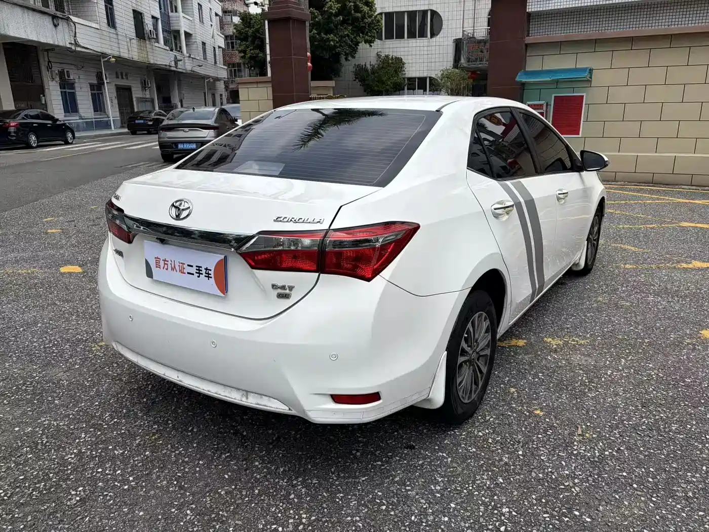 Toyota Corolla 2018 1.2T S-CVT GL Smart Edition фото 5