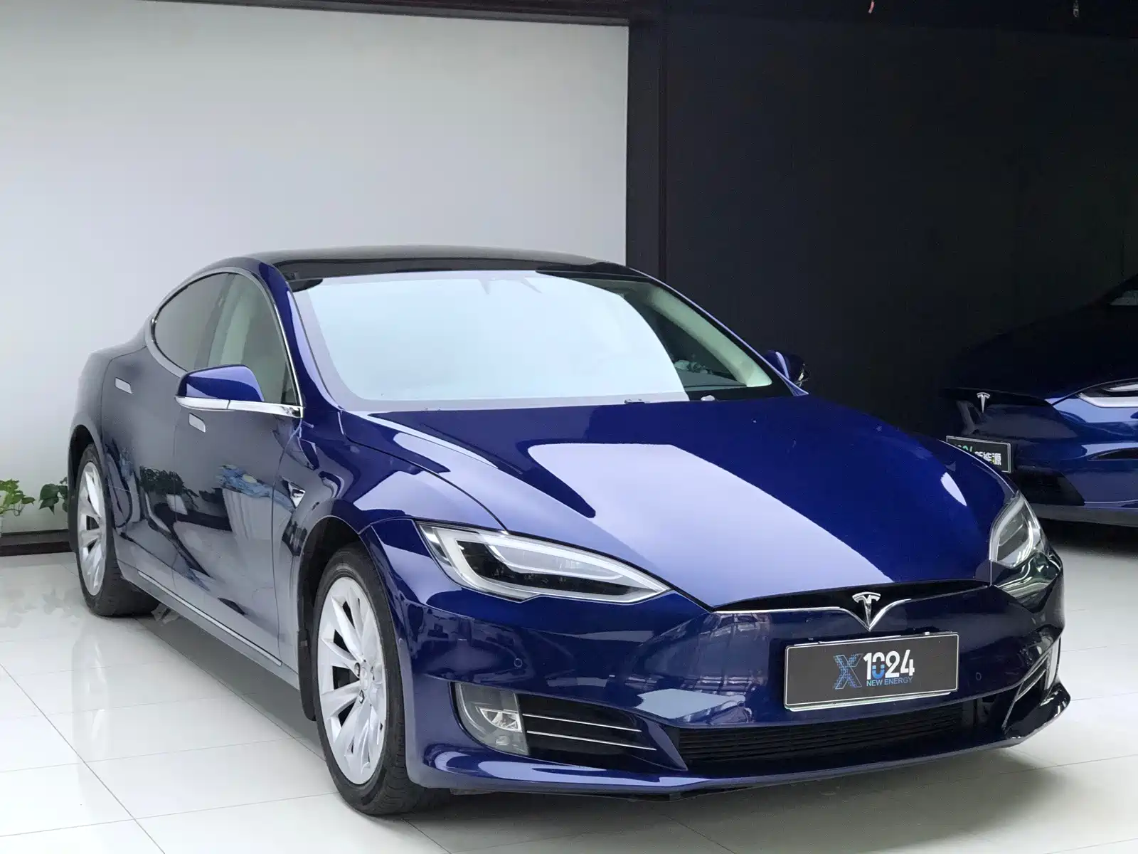 Фото 3 - Tesla Model S