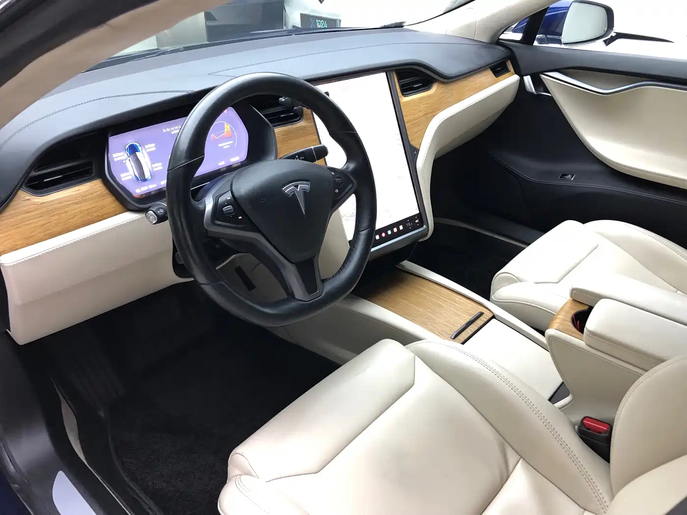 Tesla Model S 2019 2017 Model S 100D