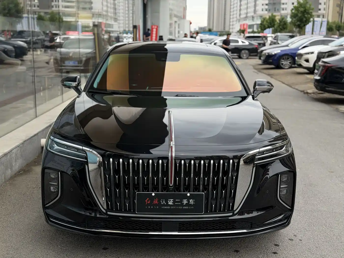 Hongqi H9 2024 2.0T Qi Enjoy Luxury Business Edition фото 10