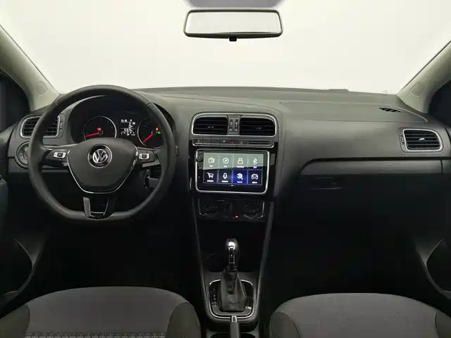 Volkswagen Polo 2018 1.5L Auto Comfort — фото 5