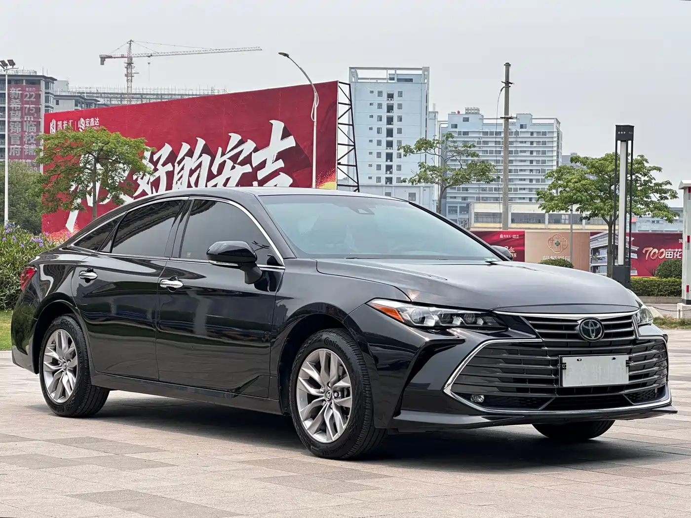 Toyota Avalon 2019 2.0L Luxury Edition (China VI) фото 3