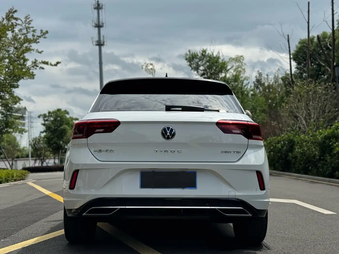Volkswagen T-ROC 2022 280TSI DSG 2WD R-Line Pro PLUS фото 11