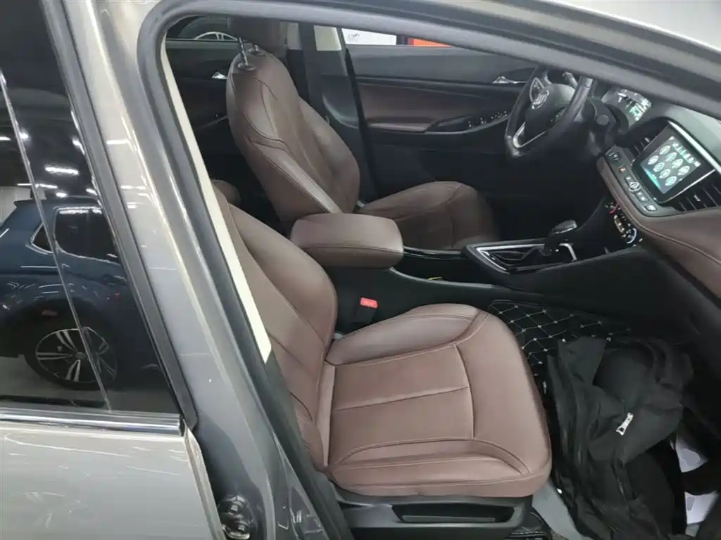 Buick GL6 2019 18T 6-seat Connected Luxury China VI фото 25