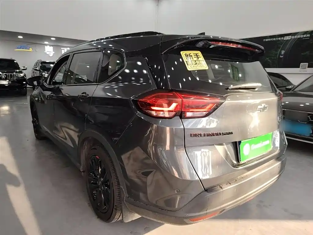 Chevrolet Volando 2018 Redline 530T Auto Premium Edition (5+2 seater) China V фото 23