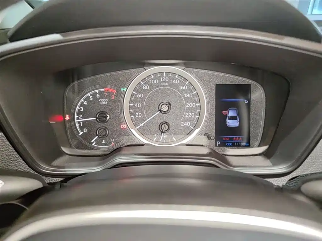 Toyota Corolla 2021 TNGA 1.5L CVT Elite CARE Edition фото 12