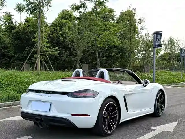 Porsche 718 2020 Boxster 2.0T фото 10