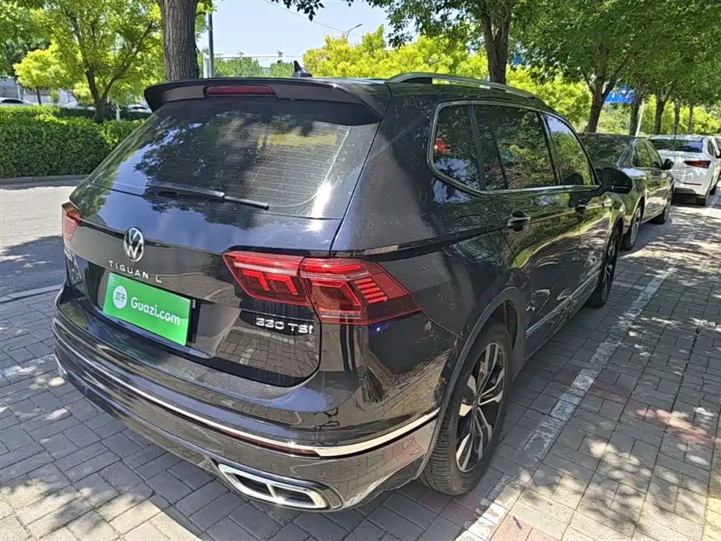 Volkswagen Tiguan L 2023 330TSI Auto 2WD R-Line Premium Edition фото 7