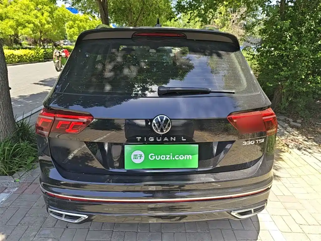 Volkswagen Tiguan L 2023 330TSI Auto 2WD R-Line Premium Edition фото 6