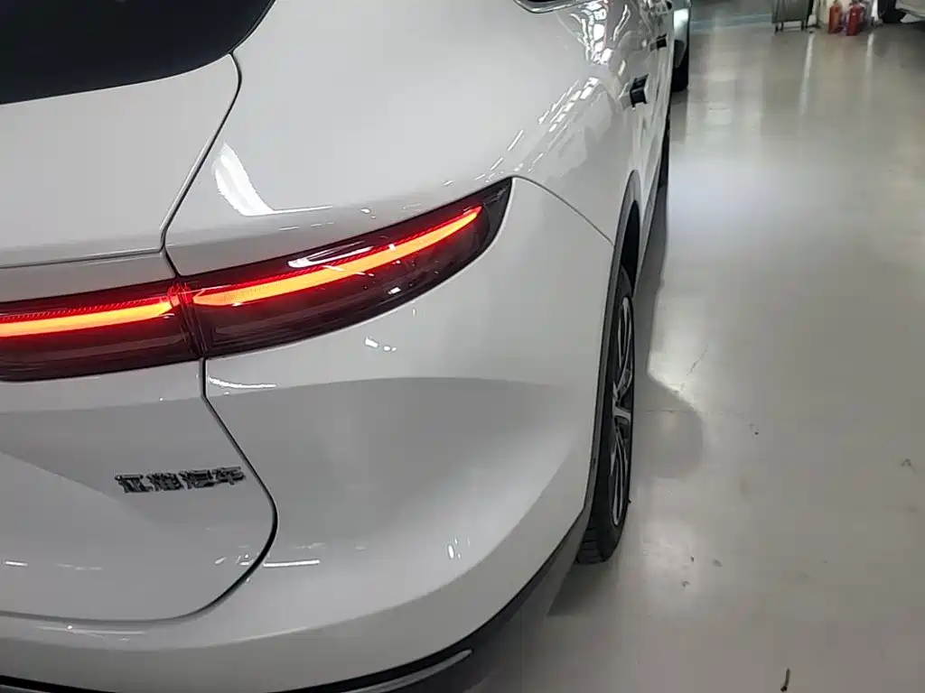 NIO EC7 2023 2023 100kWh Launch Edition
