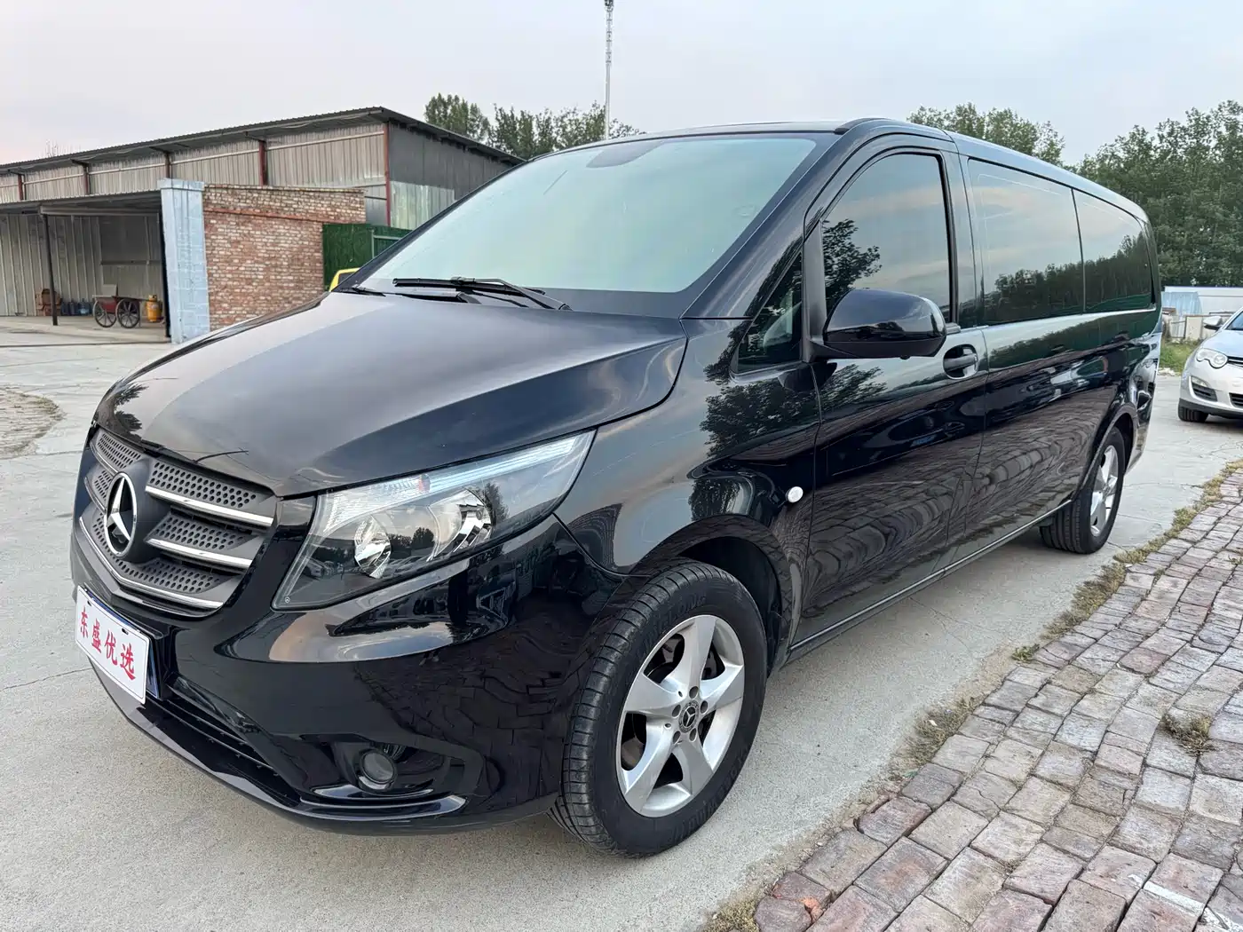 Mercedes-Benz Vito 2020 2.0T Elite Edition (7-seater)