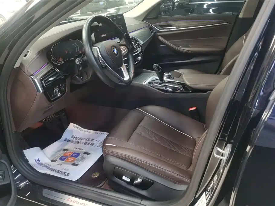 BMW 5 Series 2022 530Li xDrive Luxury Package фото 9