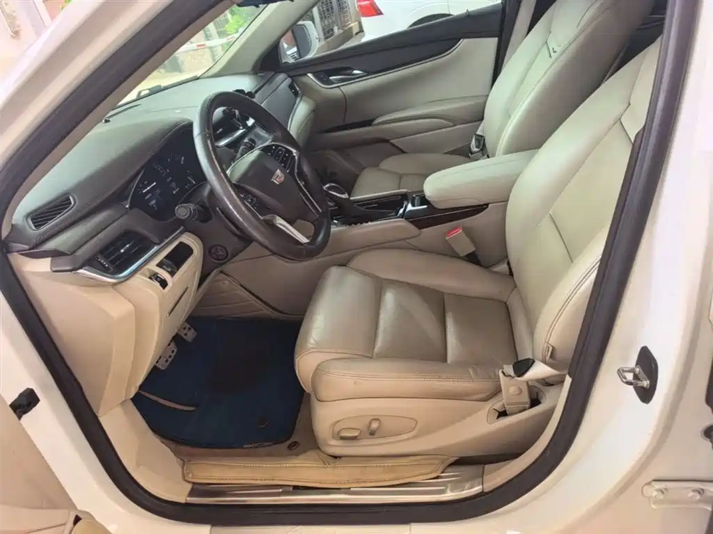 Cadillac XTS 2016 28T Technology фото 15