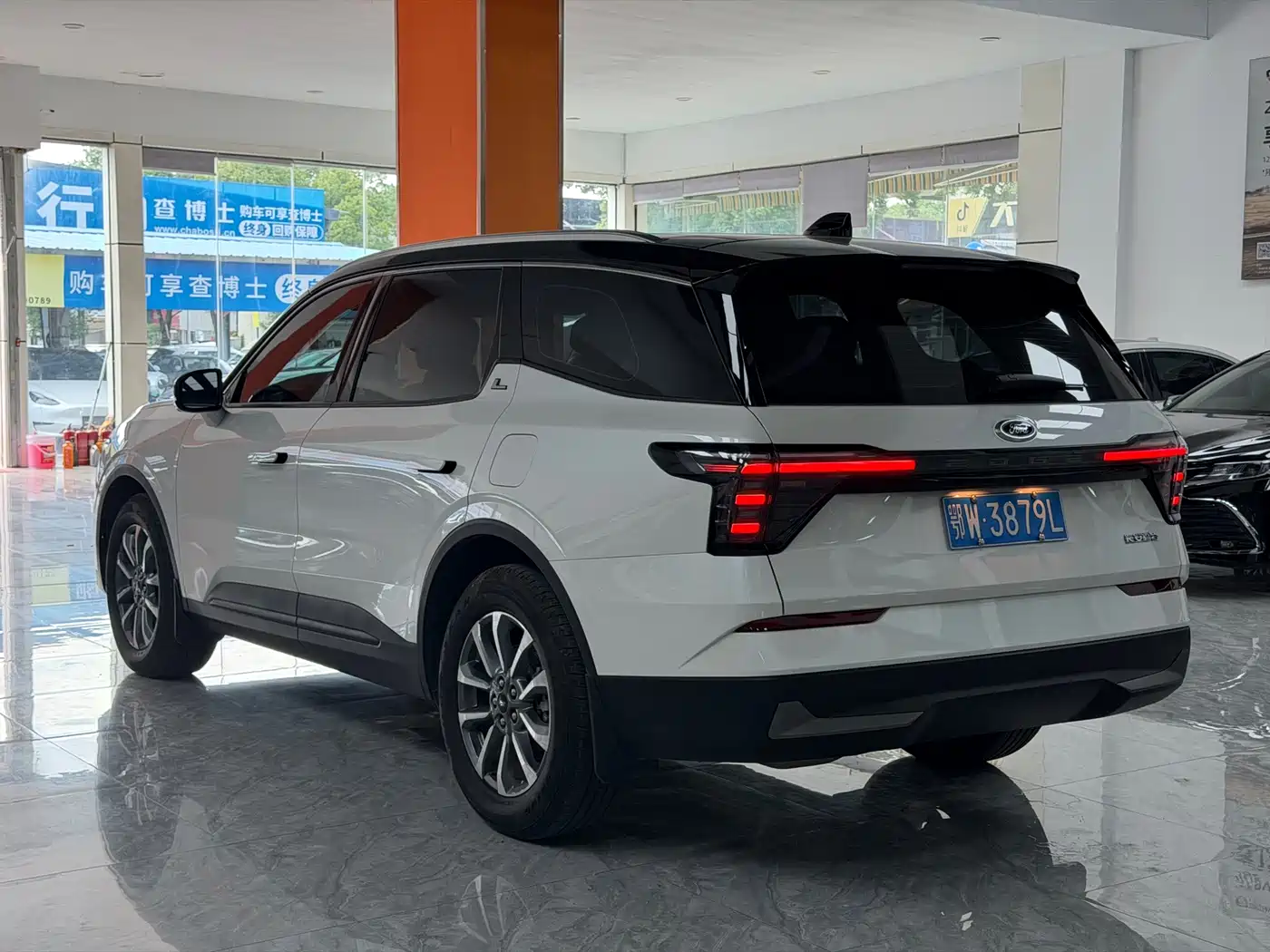 Ford Edge 2025 2025 Edge L 2.0T EcoBoost FWD 7-seater Fashion