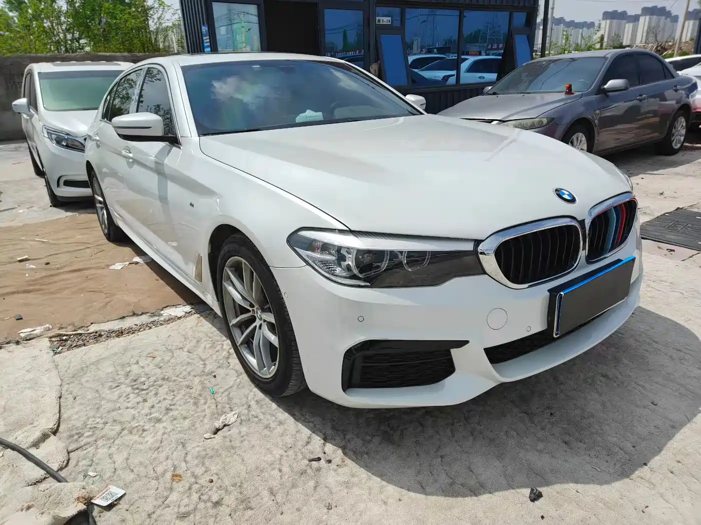 BMW 5 Series 2020 525Li M Sport Package фото 3