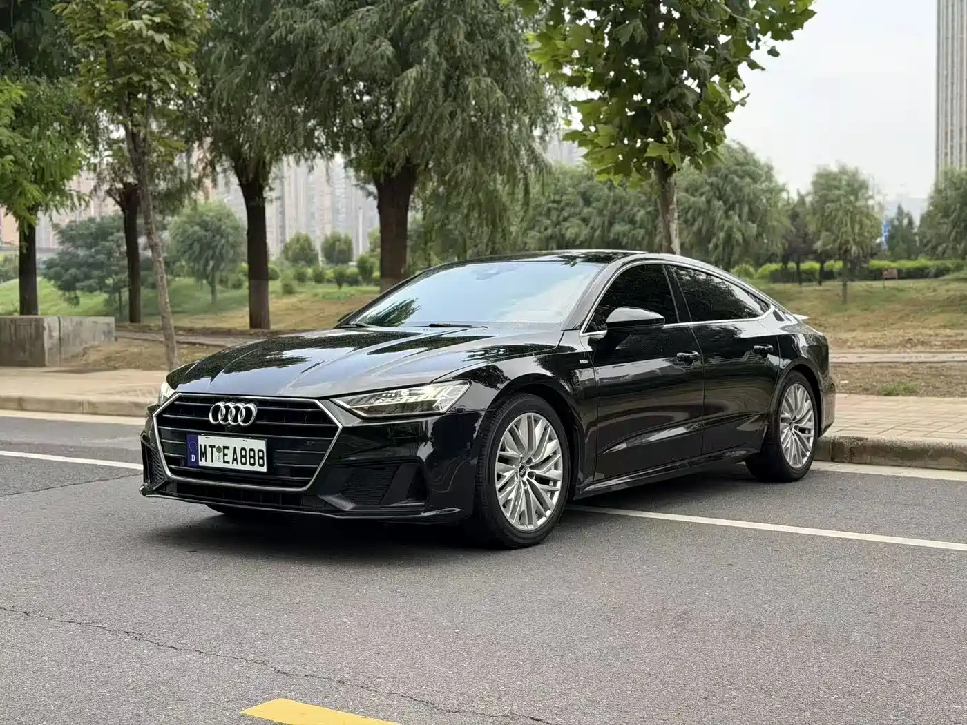 Фото 1 - Audi A7