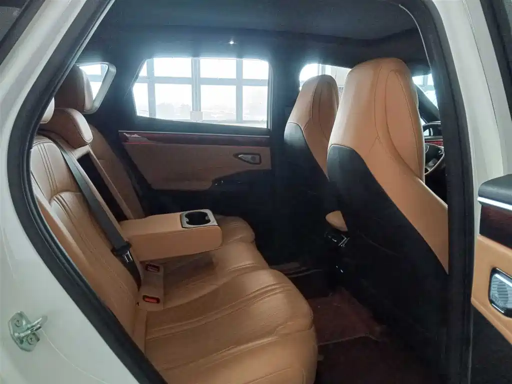 GEELY GALAXY GALAXY L7