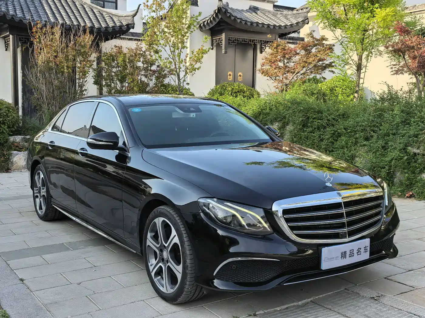 Mercedes-Benz E-Class 2016 E 300 L Sport Fashion Type фото 3