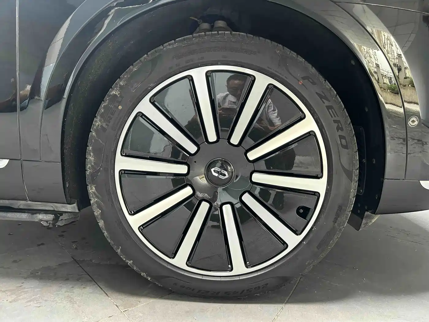 AITO Wenjie AITO M9 2024 2024 Extended Range Ultra 42kWh 6-Seater